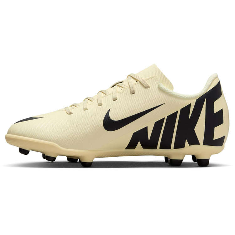 Nike Mercurial Vapor 15 Club Kids Football Boots, Yellow/Black, rebel_hi-res