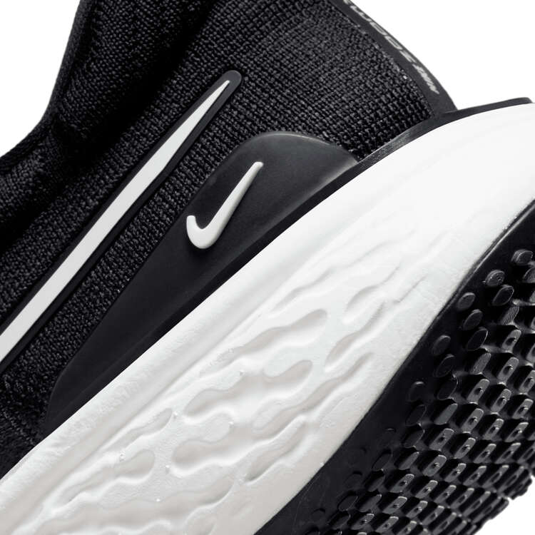 Nike ZoomX Invincible Run Flyknit 2 Mens Running Shoes Black/White US 7, Black/White, rebel_hi-res