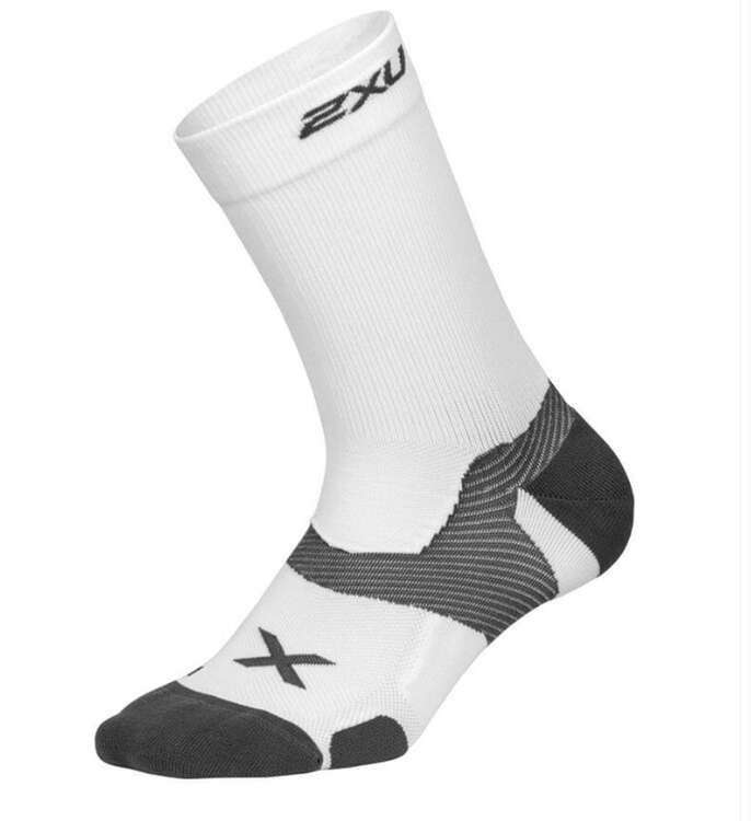 2XU Vectr Cushion Crew Socks, White, rebel_hi-res