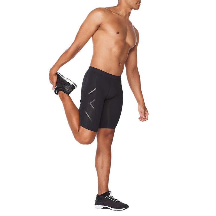 3 Reasons to Wear Compression Shorts to the Gym – Trinity