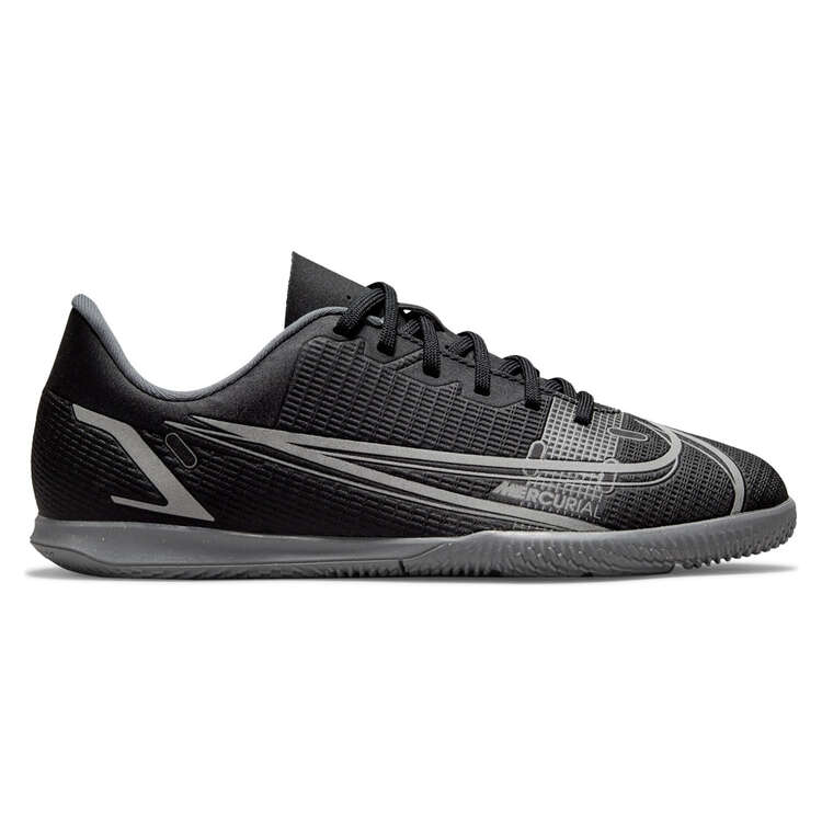 Nike Mercurial Vapor 14 Club Kids Indoor Soccer Shoes Black/Grey US 1, Black/Grey, rebel_hi-res