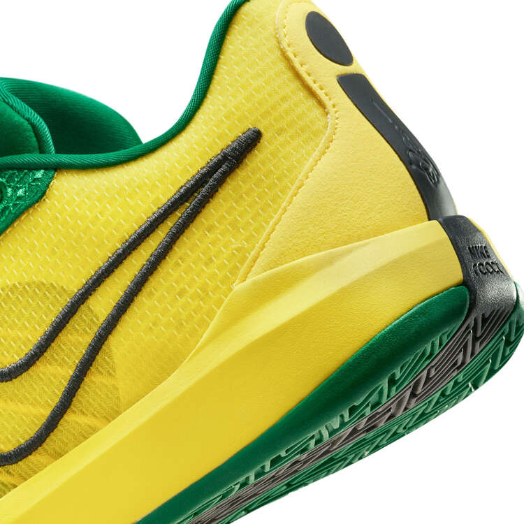 Nike Sabrina 1 Oregon Ducks Basketball Shoes, Green/Yellow, rebel_hi-res