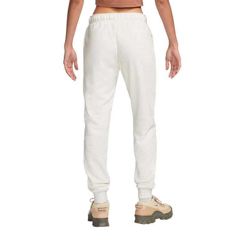 Nike Womens Sportswear Club Fleece Jogger Pants White XS, White, rebel_hi-res