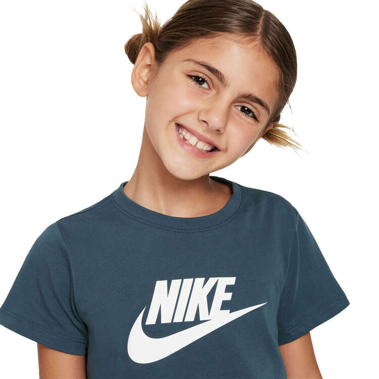 Nike Girls Sportswear Futura Cropped Tee, Green, rebel_hi-res