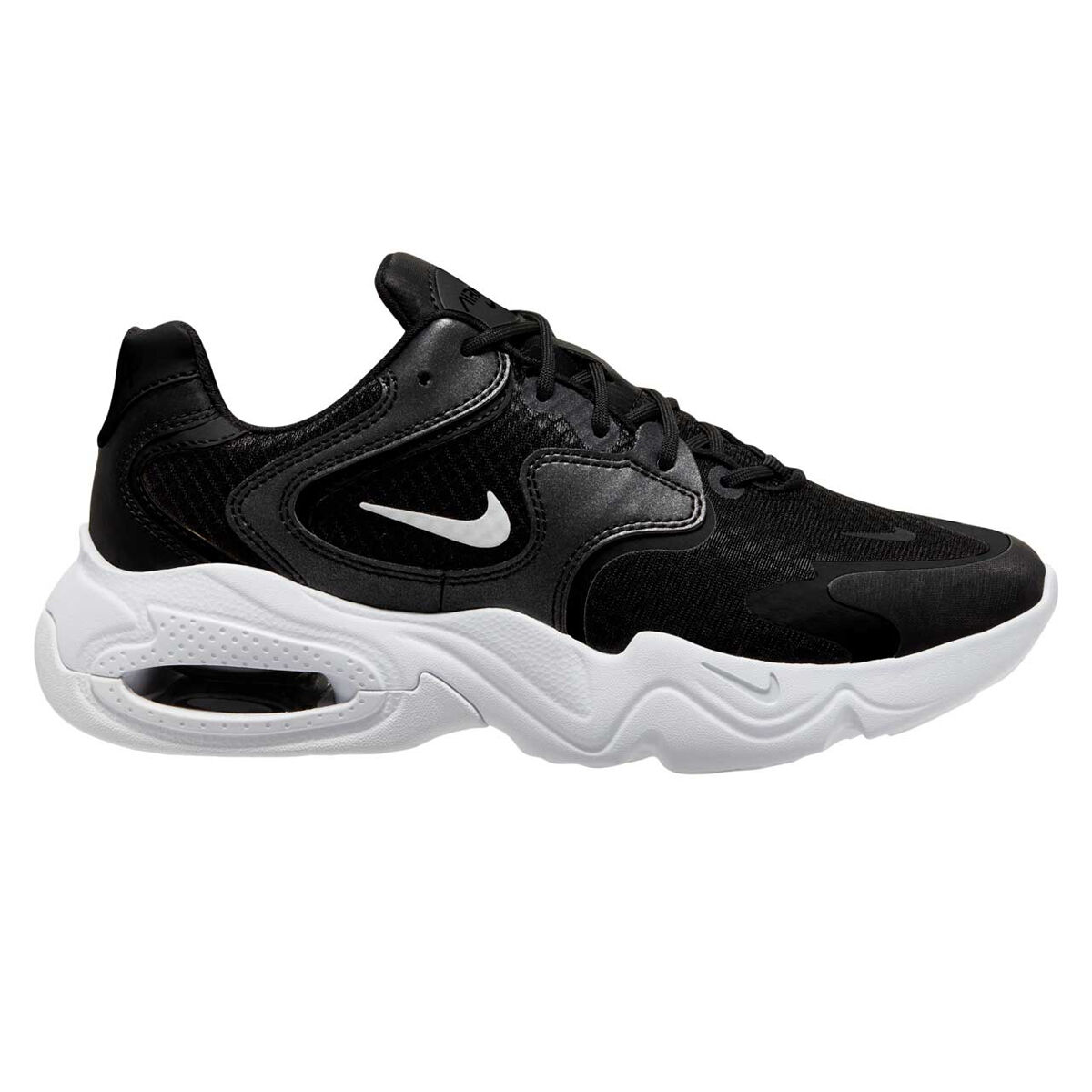nike black and white casual shoes