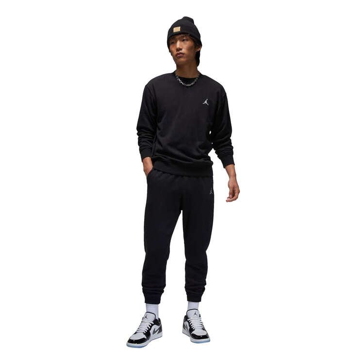Jordan Mens Essentials Loopback Fleece Sweatshirt, Black, rebel_hi-res