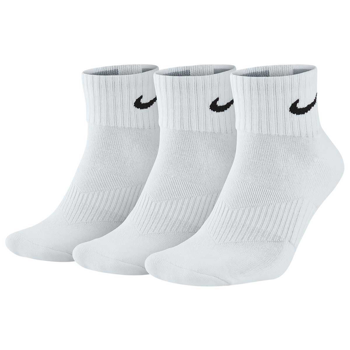 white quarter nike socks