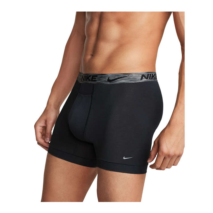 Nike Men`s Dri-FIT ReLuxe Boxer Brief 2 Pack : : Clothing, Shoes &  Accessories