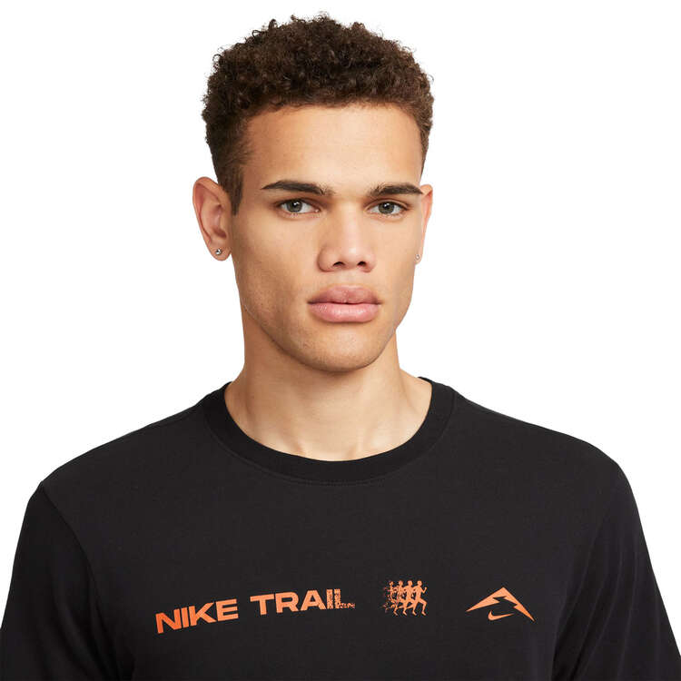 Nike Mens Dri-FIT Trail Running Tee Black S, Black, rebel_hi-res