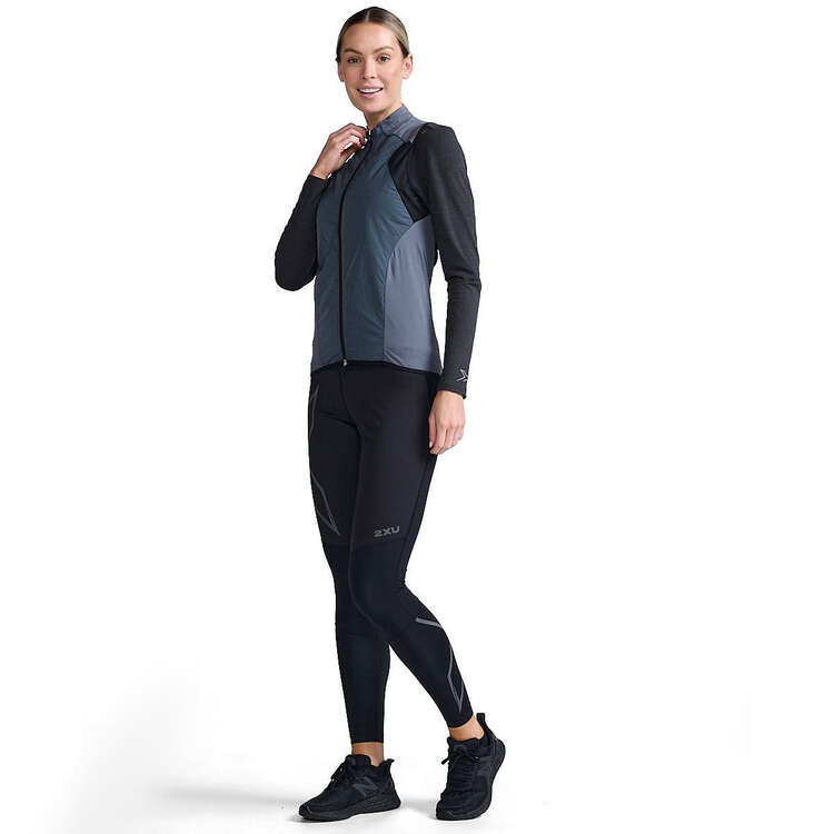 2XU Womens Light Speed Hybrid Vest Grey S, Grey, rebel_hi-res