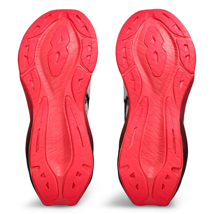ASICS Men Running Shoes NOVABLAST 3 (WHITE/BLACK/RED)
