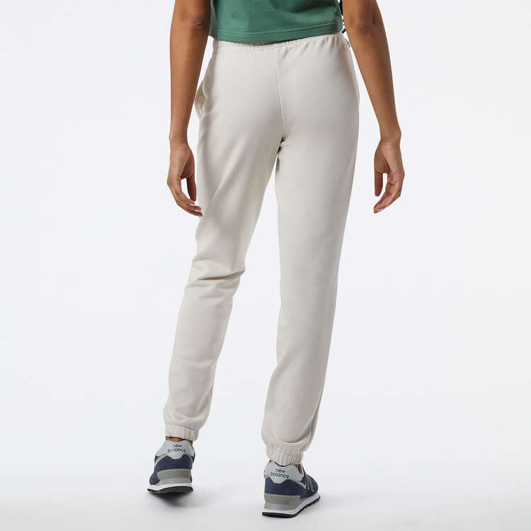 New Balance Essentials Womens Sweatpants White XL