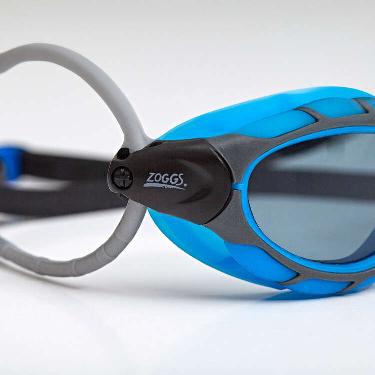 Zoggs Predator Swim Goggles Blue Regular, Blue, rebel_hi-res