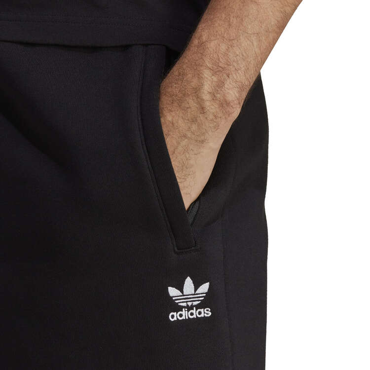 adidas Originals Mens Trefoil Essentials Fleece Shorts, Black, rebel_hi-res