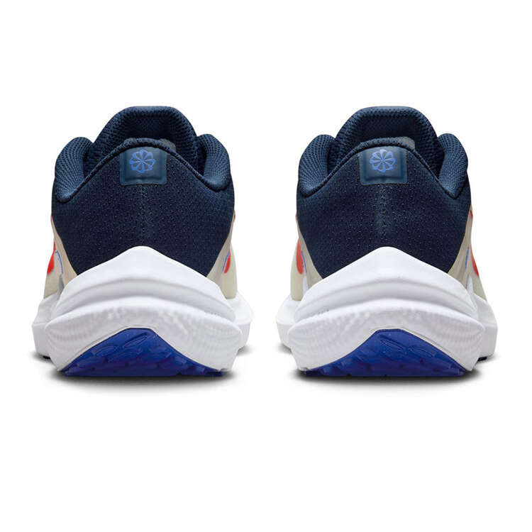 Nike Air Winflo 10 Mens Running Shoes, White/Navy, rebel_hi-res