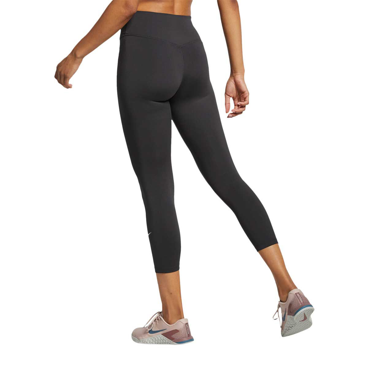nike performance one tight crop