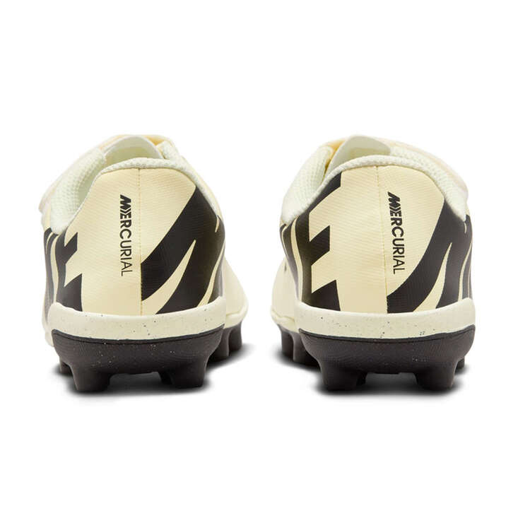 Nike Mercurial Vapor 15 Club PS Kids Football Boots, Yellow/Black, rebel_hi-res