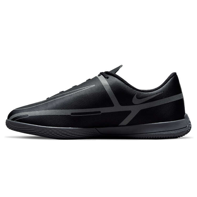 Nike Phantom GT2 Club Kids Indoor Soccer Shoes Black/Grey US 10, Black/Grey, rebel_hi-res