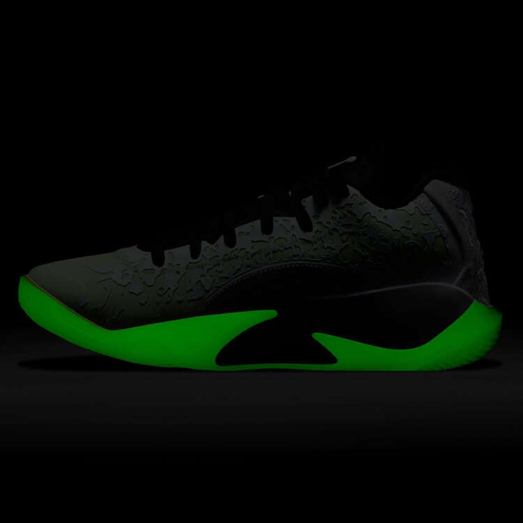 Jordan Zion 3 Glow in the Dark GS Basketball Shoes, White/Green, rebel_hi-res