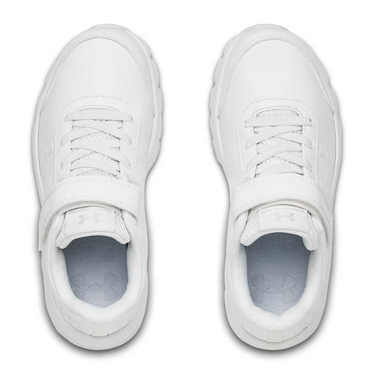 ua white shoes