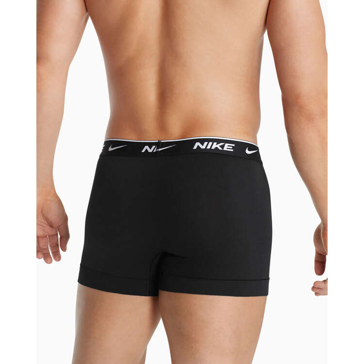 Nike Mens Everyday Cotton Trunks 3 Pack