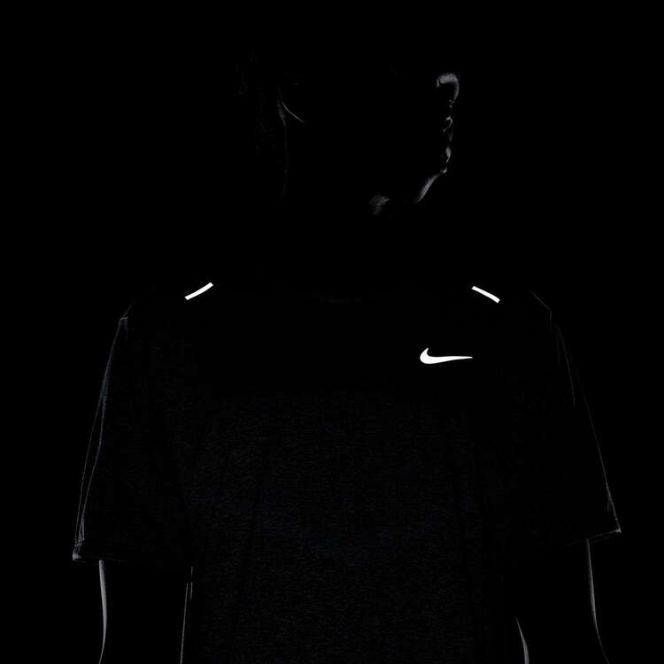 Nike Mens Dri-FIT Rise 365 Tee, Black, rebel_hi-res