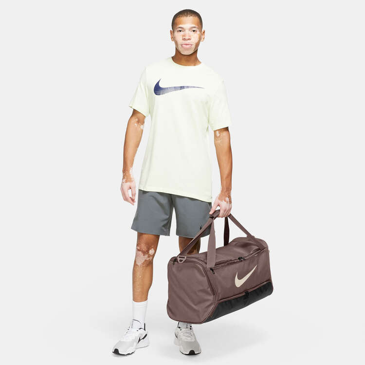 Nike Brasilia 9.5 Medium Duffel Bag, , rebel_hi-res
