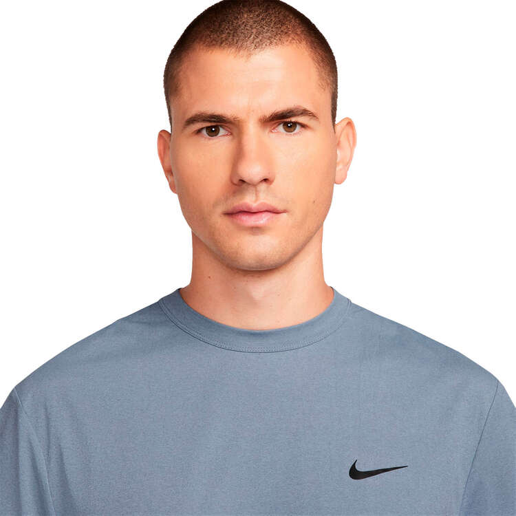 Nike Mens Dri-FIT UV Hyverse Fitness Tee, Cyan, rebel_hi-res